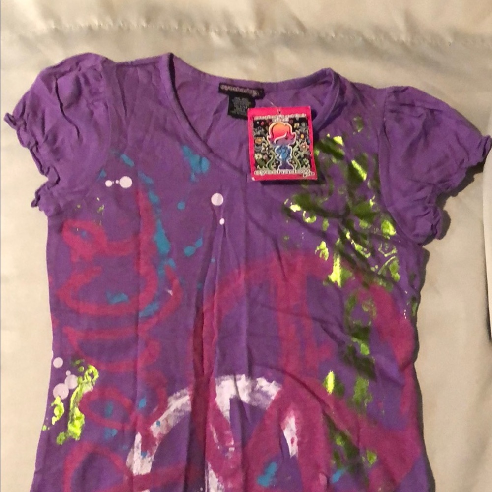 NWT Eyeshadow Girls Tee